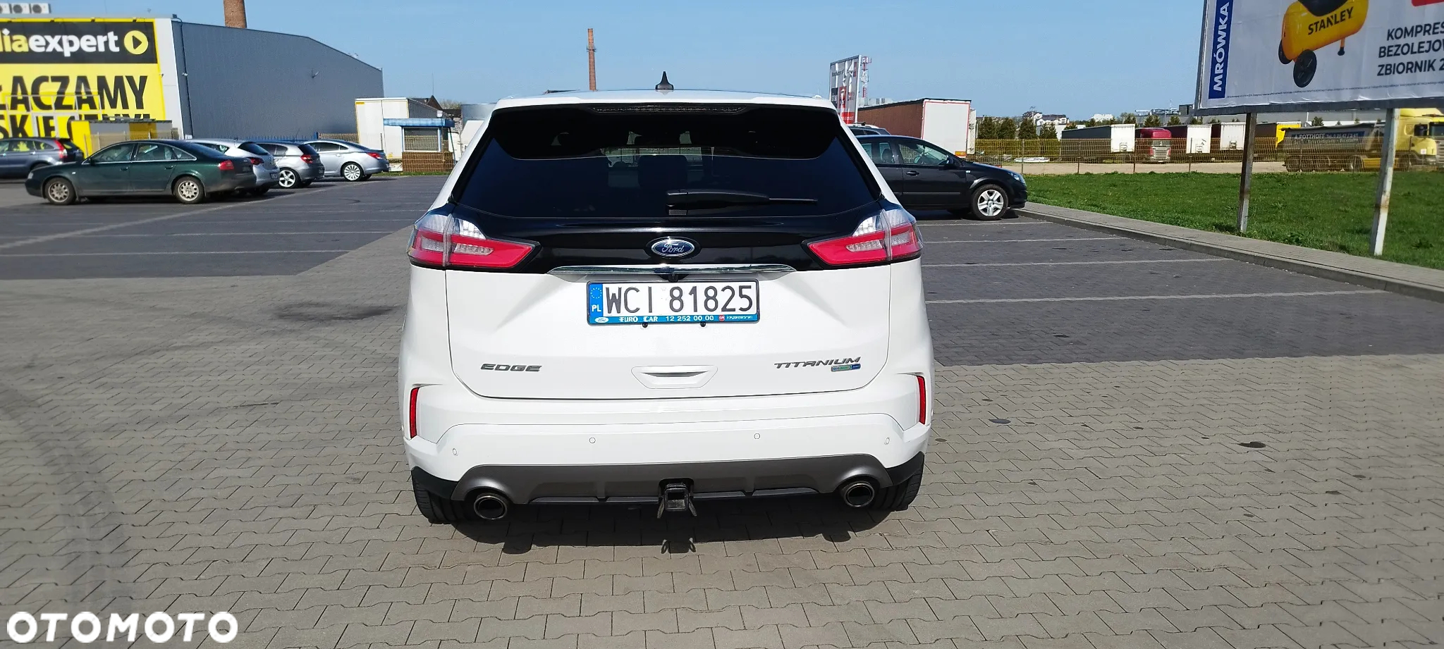 Ford Edge - 8