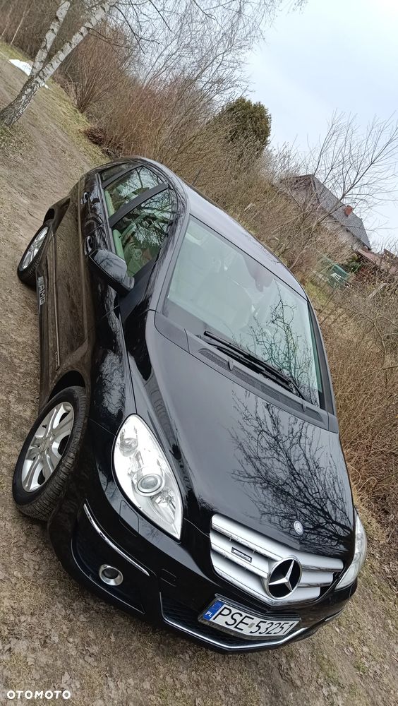 Mercedes-Benz Klasa B 200 CDI Autotronic Grand Edition - 3