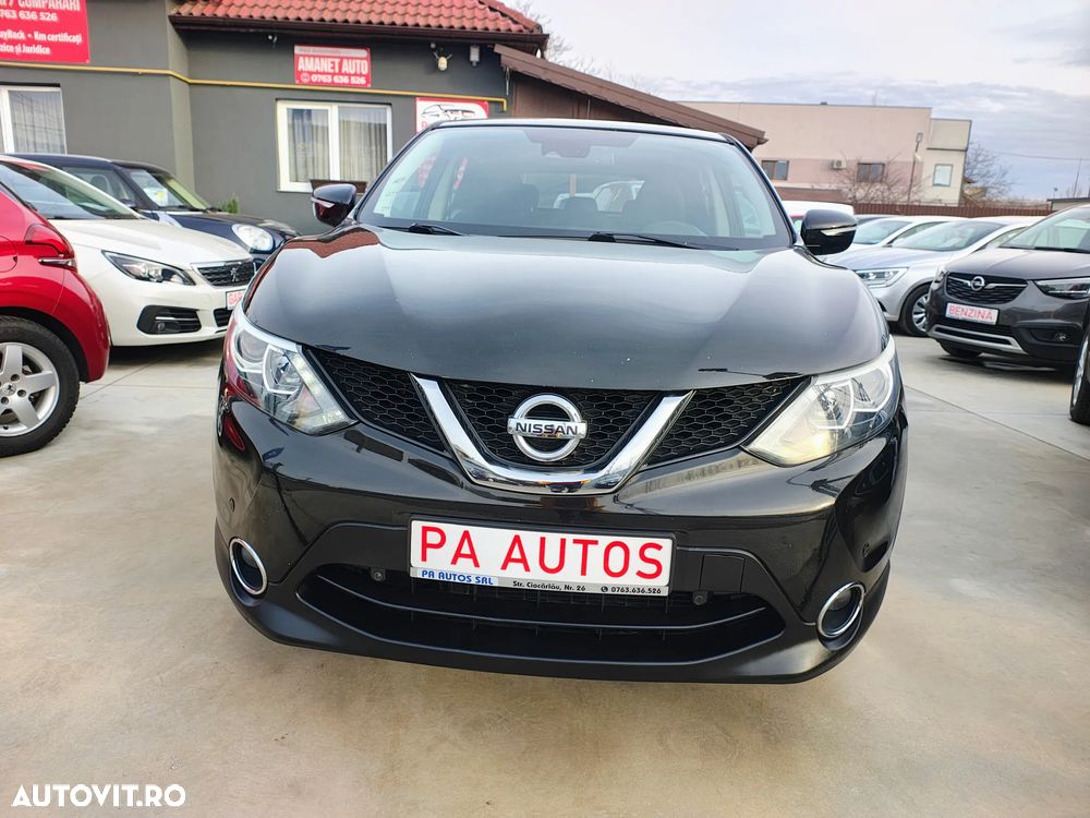 Nissan Qashqai 1.6 DCI N-Connecta - 12