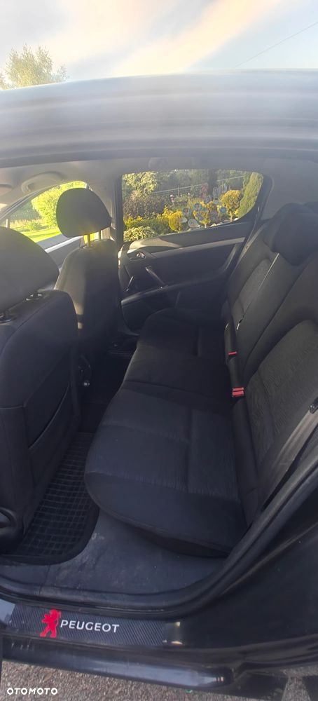 Peugeot 407 - 9