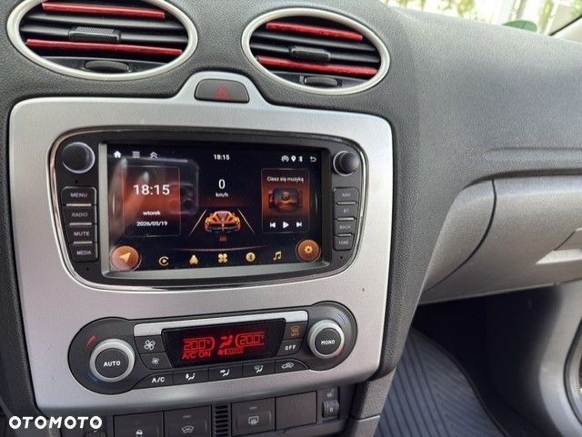 Ford Focus 1.8 Style - 7