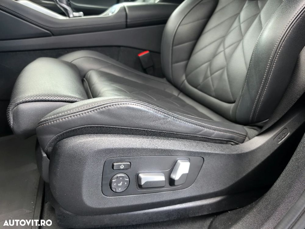 BMW X6 xDrive40i - 31