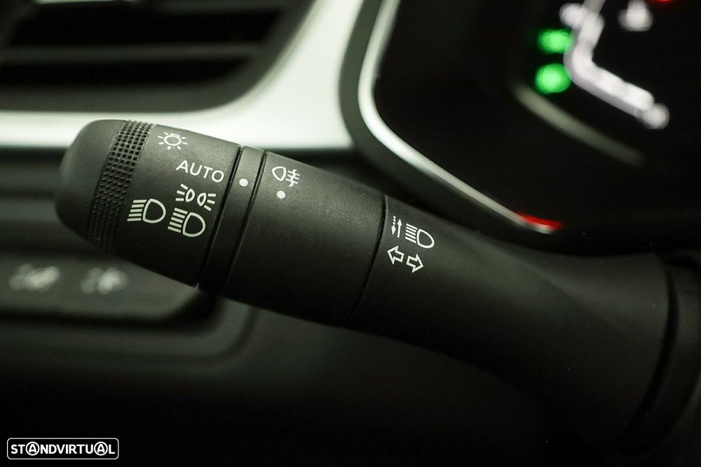 Renault Captur 1.0 TCe Techno Bi-Fuel - 16