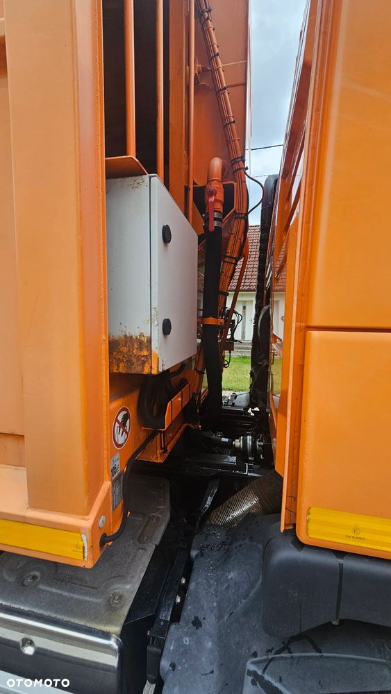 Volvo FM 330 - ŚMIERCIARKA - 17