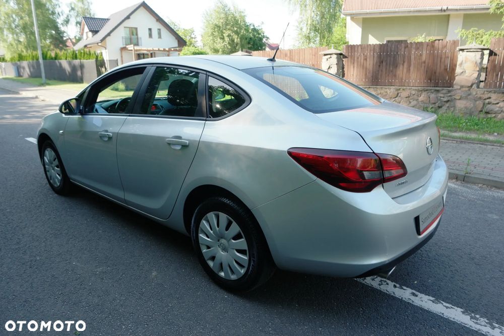 Opel Astra - 7