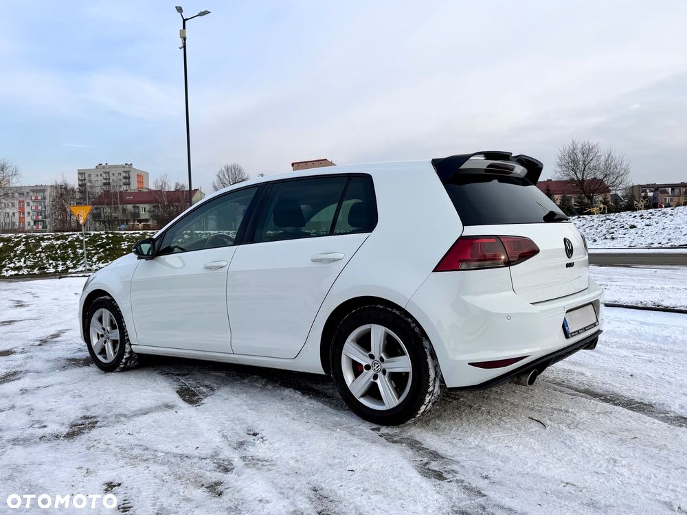 Volkswagen Golf 1.4 TSI BMT Highline Perfectline - 5