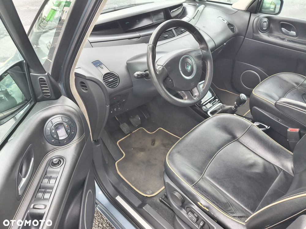 Renault Grand Espace - 2