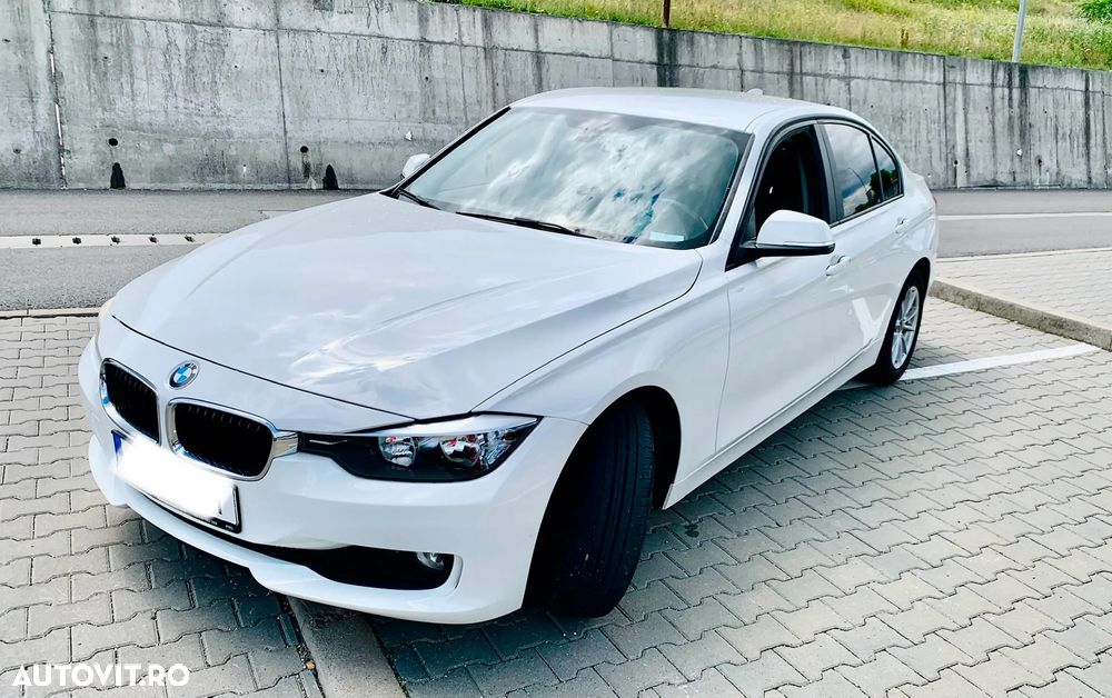 BMW Seria 3 318d DPF Aut. Edition Exclusive - 5