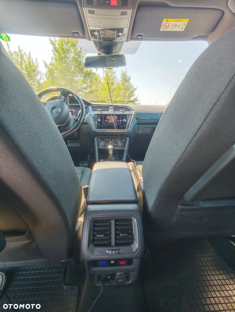 Volkswagen Tiguan Allspace 2.0 TDI R-Line DSG - 15