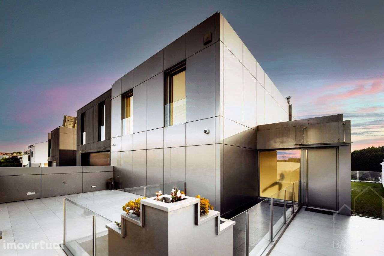 V.N.Gaia - Fantástica V4 (4 suites) c/430m2, piscina - Lote c/1370m2 - Grande imagem: 2/58