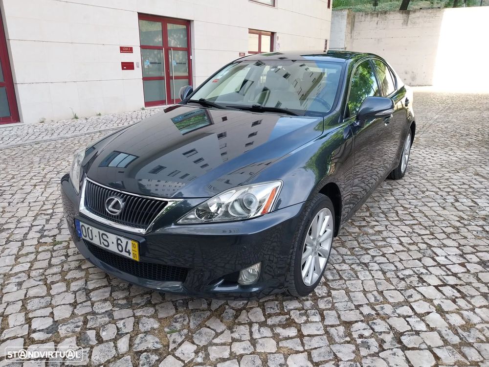 Lexus IS 220 - 2