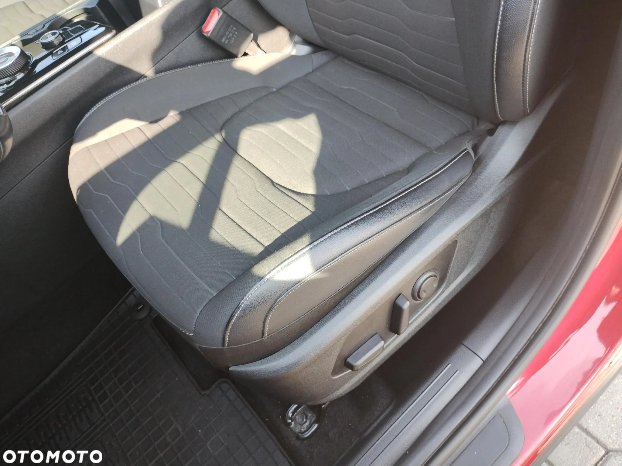 Kia Sportage 1.6 T-GDI HEV Business Line 2WD - 12