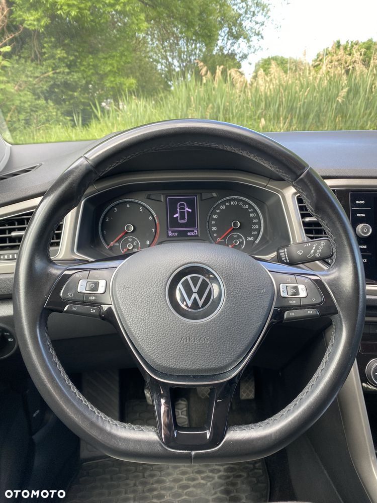 Volkswagen T-Roc ver-1-5-tsi-gpf-act-advance - 9