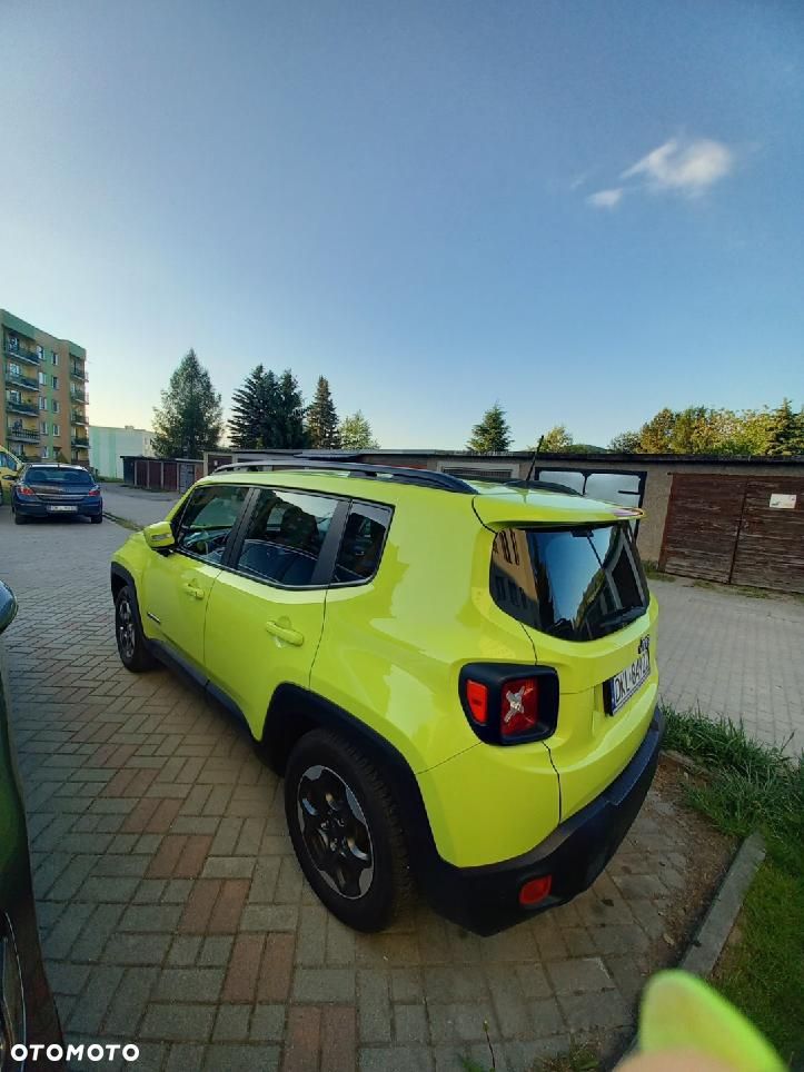 Jeep Renegade 1.6 E-TorQ Longitude FWD - 3