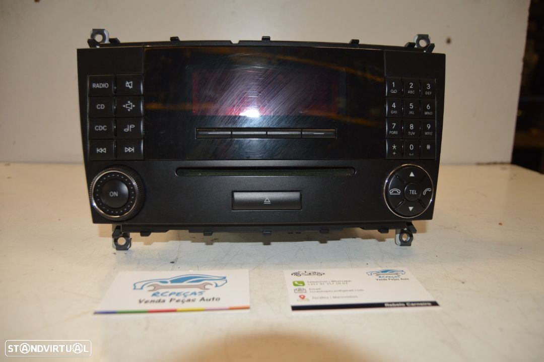 RADIO AUTORADIO LEITOR CD MERCEDES BENZ CLASS C W203 A2038704589 2038704589 DISPLAY COMANDOS COMUTADOR PAINEL CONTROLO COMUNICAÇÃO - 1