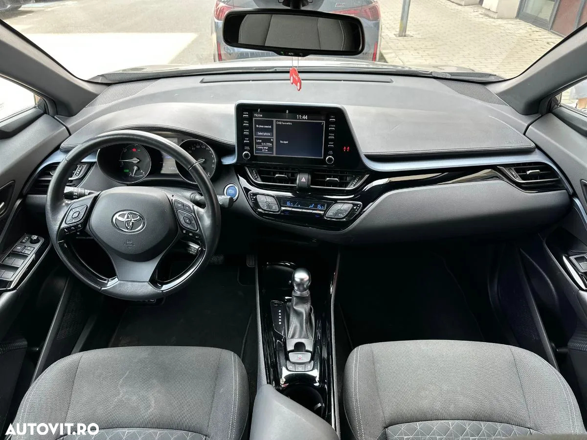 Toyota C-HR 1.8 HSD 4x2 CVT C-ult - 32