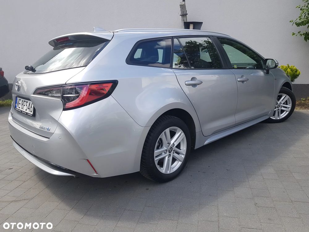 Toyota Corolla 1.8 Hybrid Comfort - 10