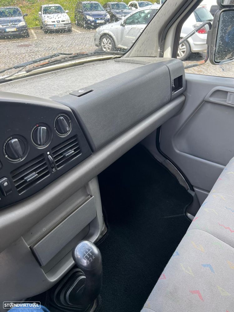 VW LT 2.8 TDi Longo C Dupla RD - 4