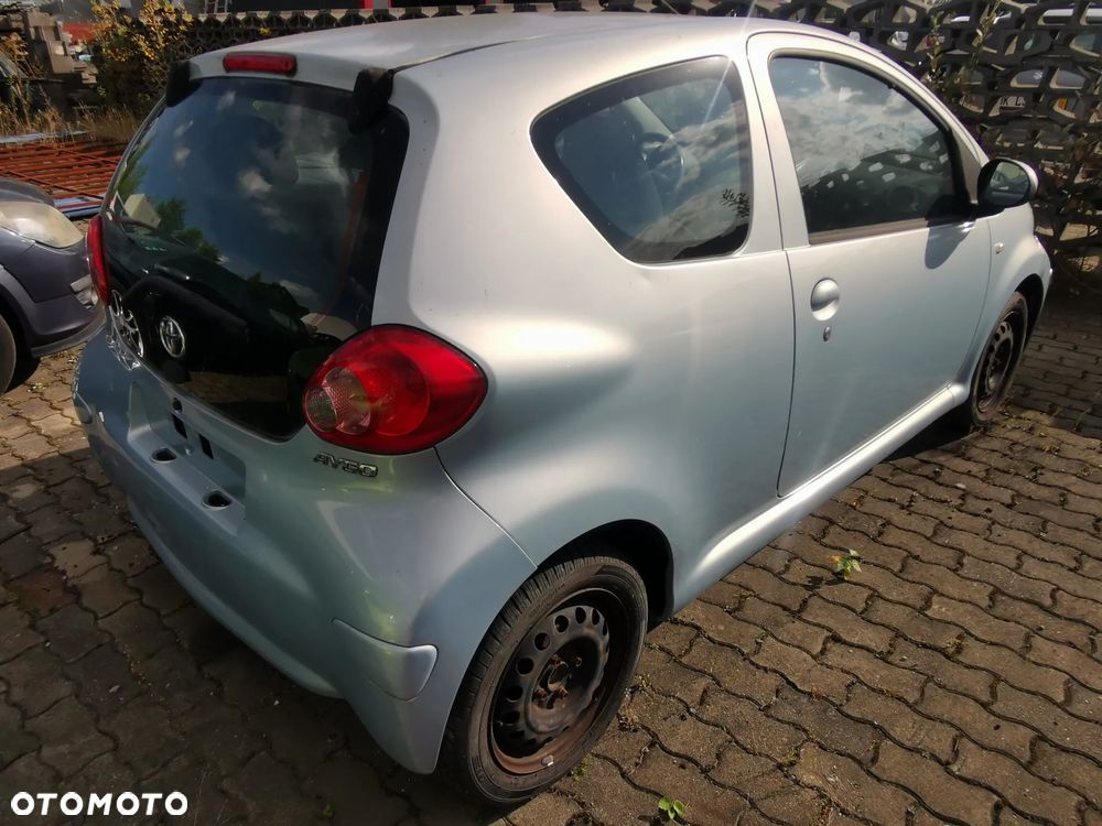 Części Toyota Aygo I 1.0B 1KR-B52 Lakier 8R0 - 4