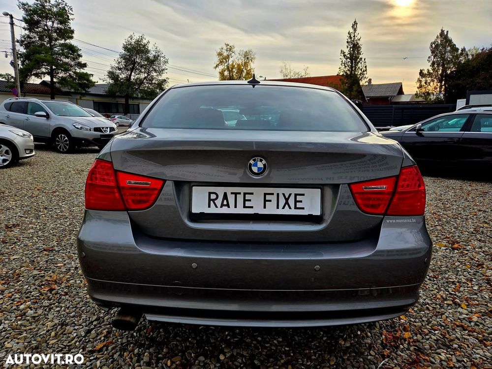 BMW Seria 3 318d Blue Performance - 11