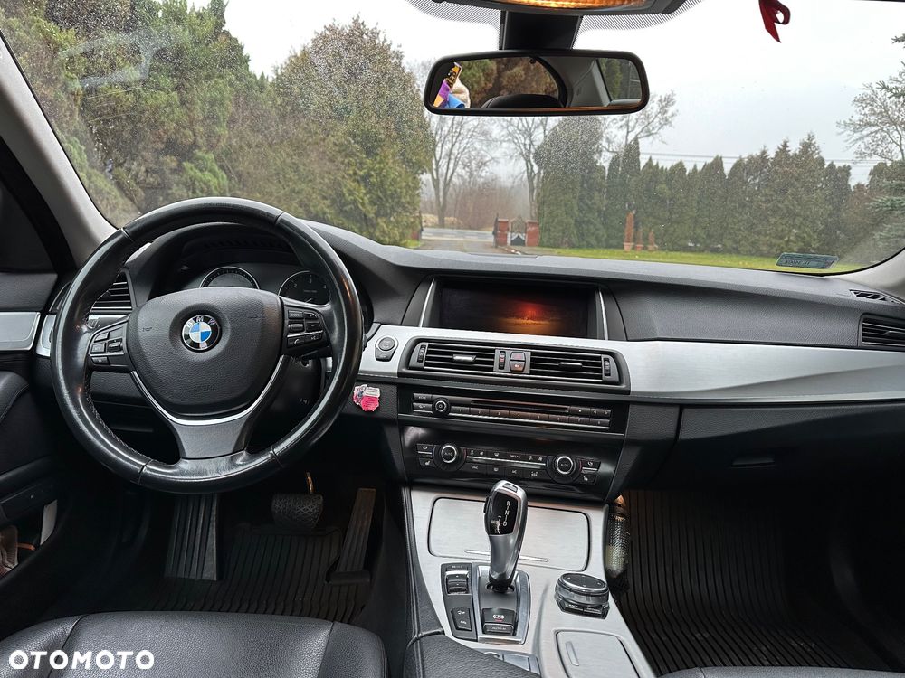 BMW Seria 5 520d xDrive Luxury Line - 14