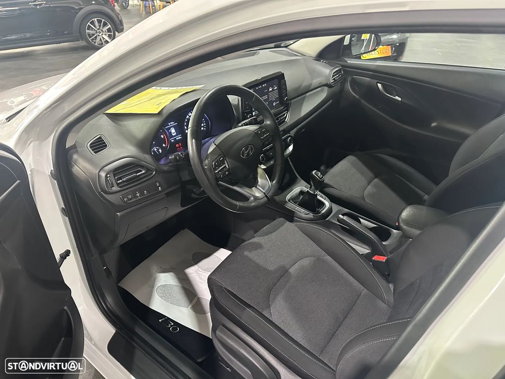 Hyundai i30 1.6 CRDI STyle - 8