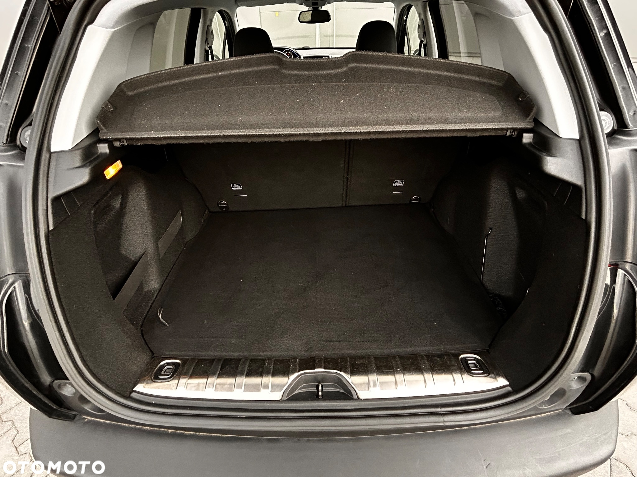 Peugeot 2008 BlueHDi FAP 120 STOP & START EAT6 Crossway - 40
