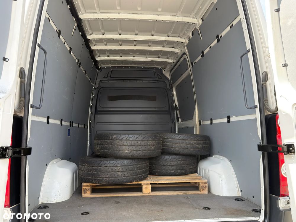 Volkswagen CRAFTER L2H2 - 33