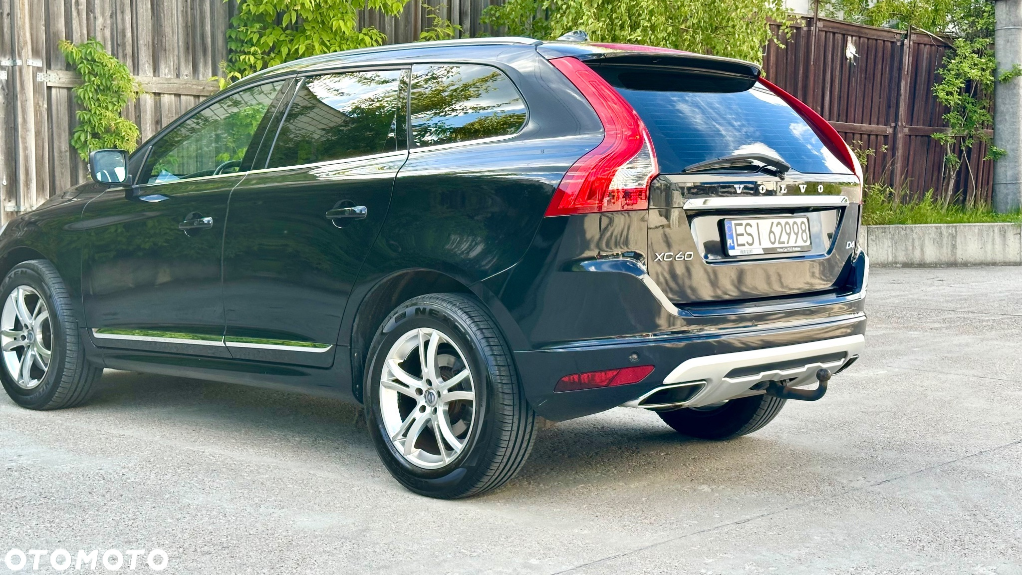 Volvo XC 60 D4 Drive-E Summum - 3