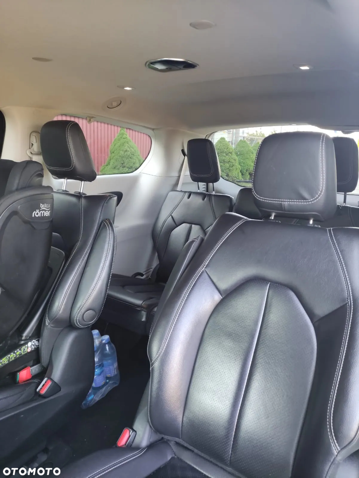 Chrysler Pacifica - 24