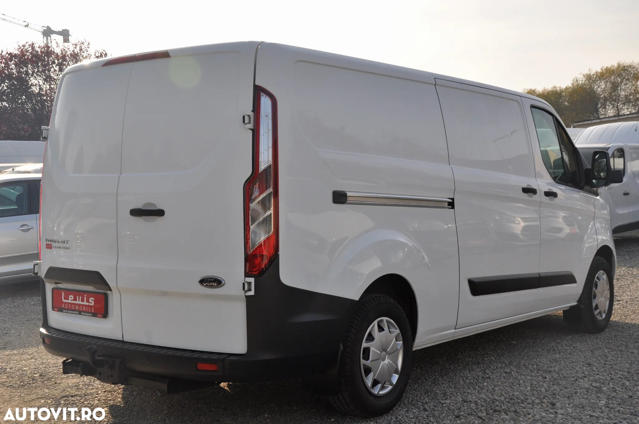 Ford Transit Custom L2H1 Van - 4