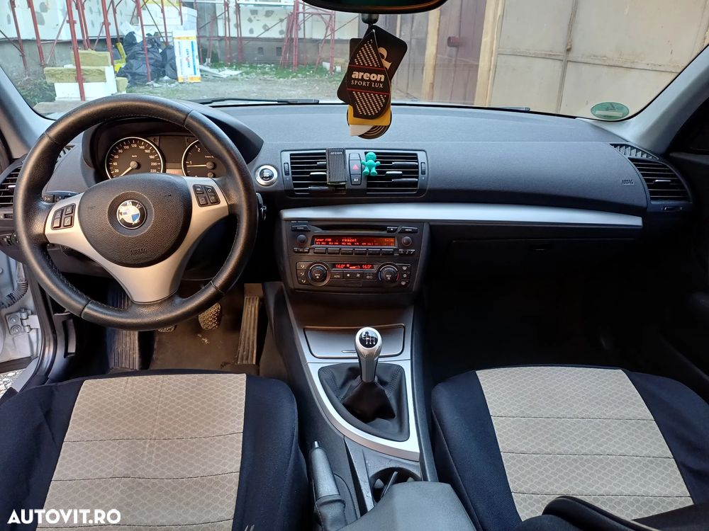 BMW Seria 1 120d - 6