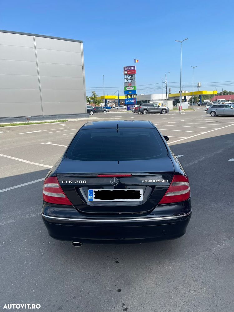 Mercedes-Benz CLK - 6