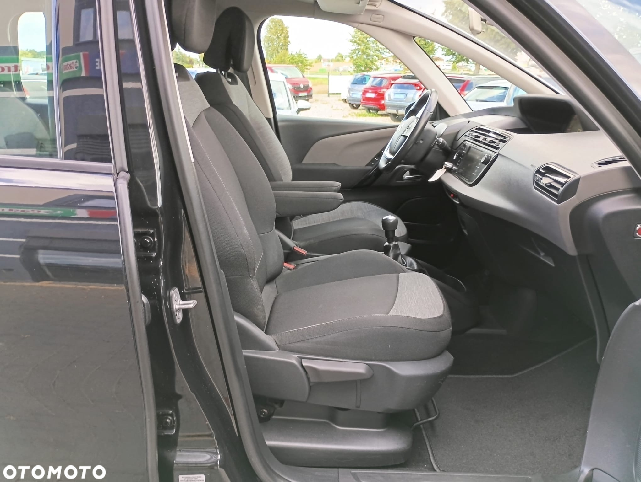 Citroën C4 Grand Picasso BlueHDi 120 Business Class - 27