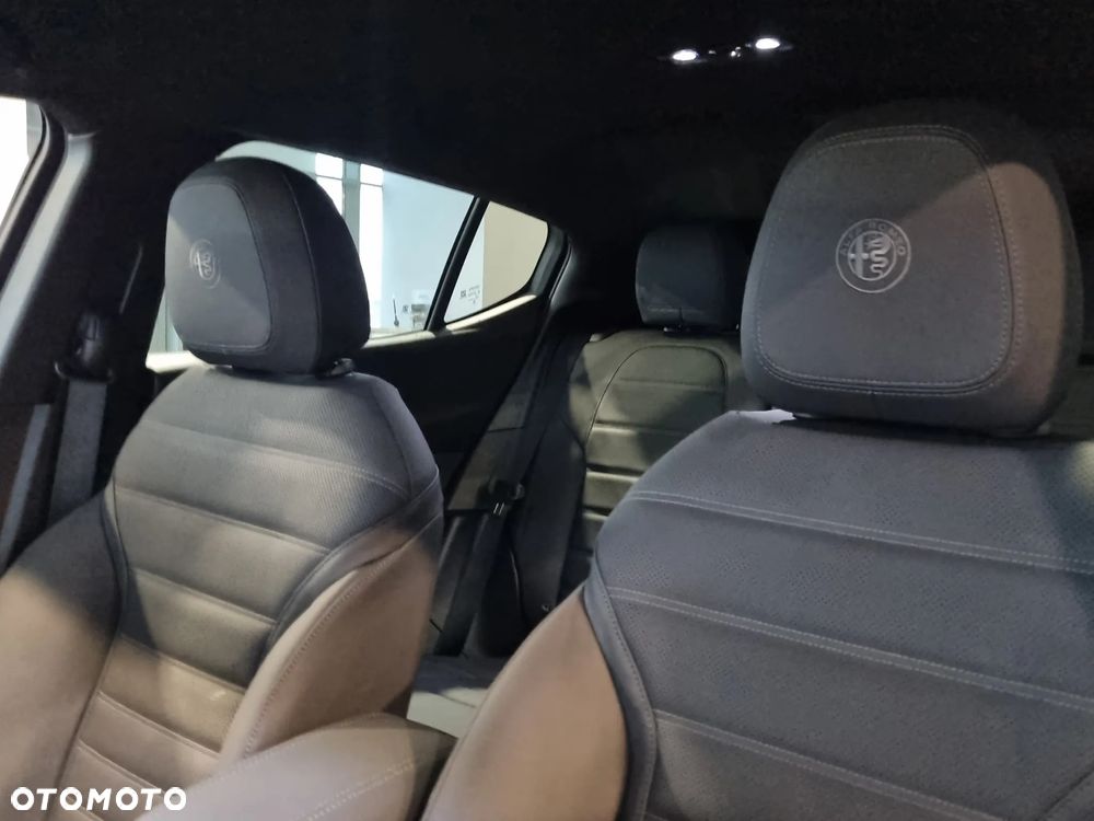 Alfa Romeo Tonale 1.5 T4 GSE mHEV Veloce DCT - 20