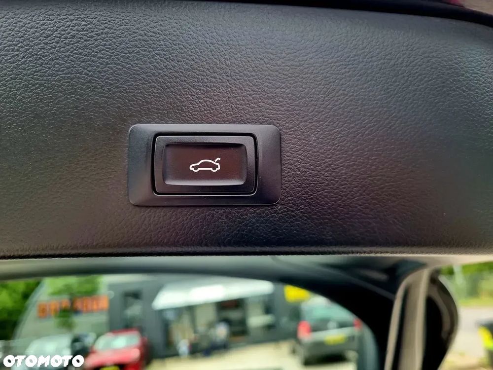 Audi A6 Avant 2.0 TDI ultra S tronic - 16