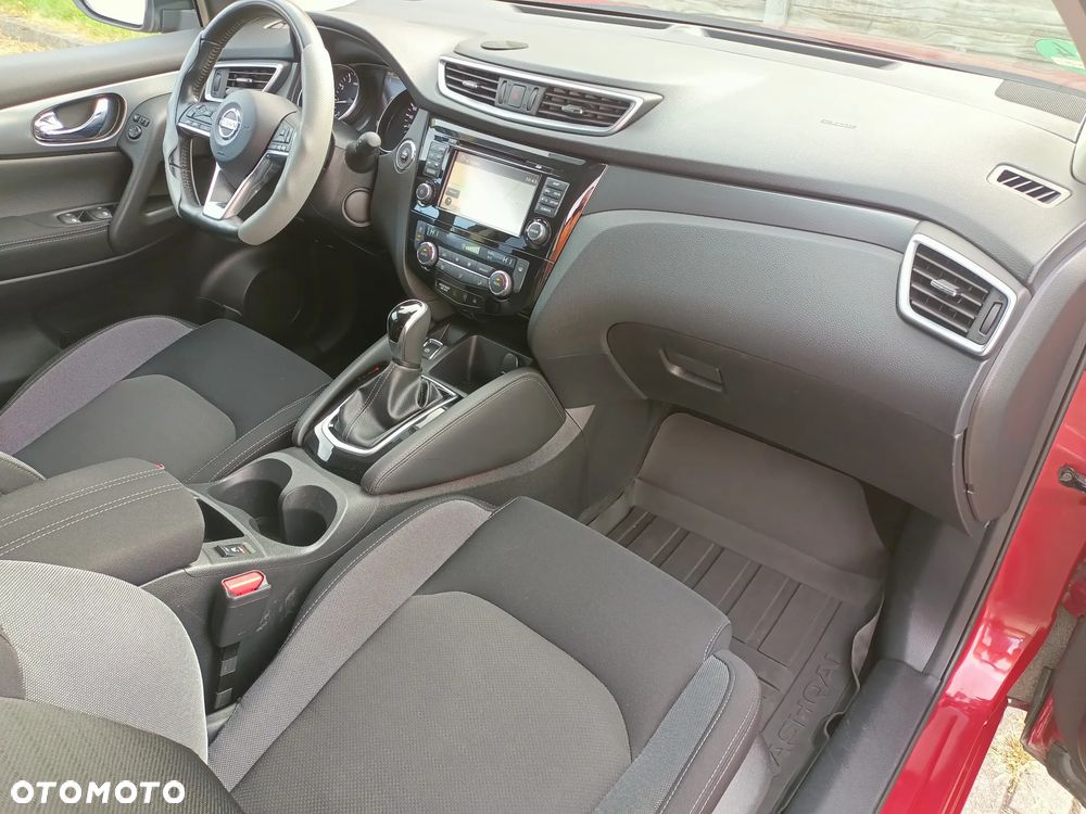 Nissan Qashqai - 16