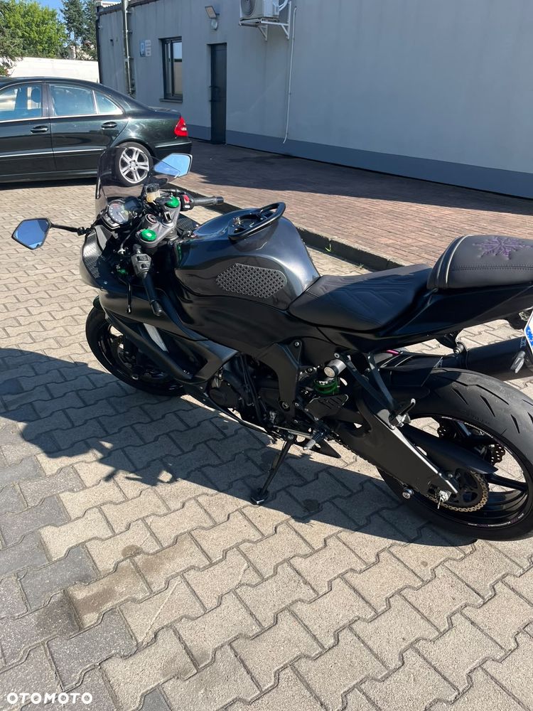Kawasaki ZXR - 9