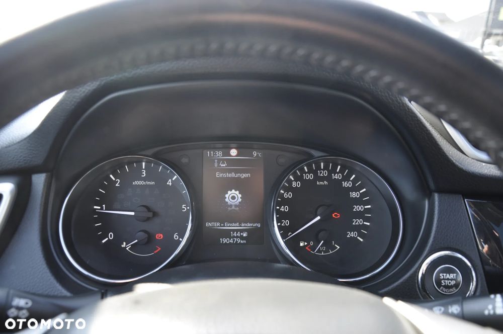 Nissan Qashqai 1.6 dCi Tekna S&S - 15