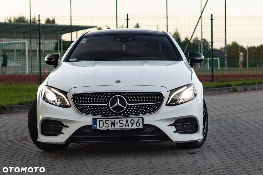 Mercedes-Benz Klasa E 300 Coupe 9G-TRONIC - 9