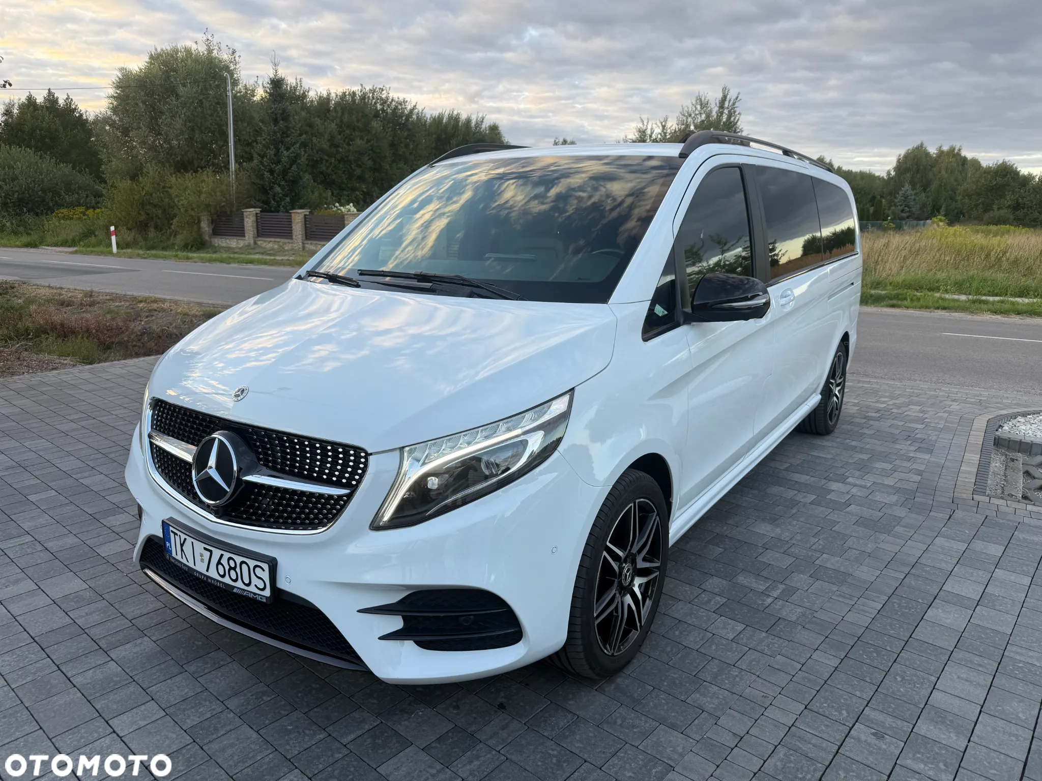 Mercedes-Benz Klasa V 300 d 4-Matic 9G-Tronic (ekstra d³) - 39