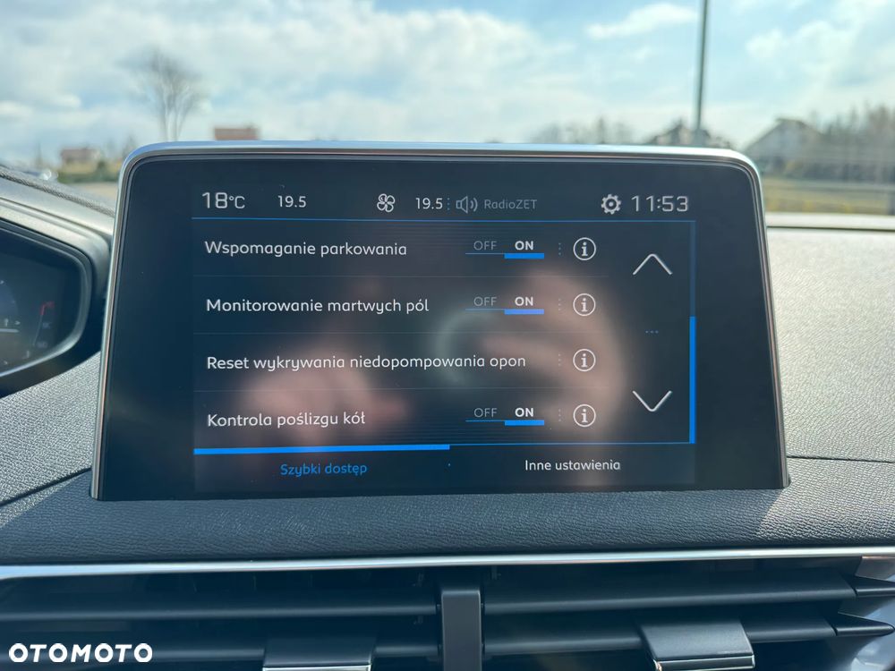 Peugeot 5008 BlueHDi 120 Allure - 22