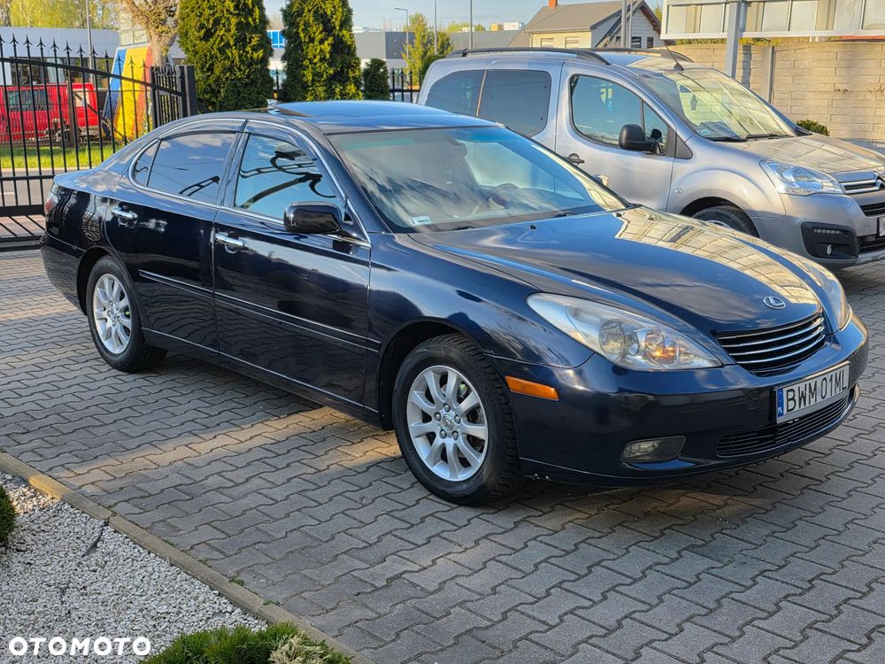 Lexus ES - 4