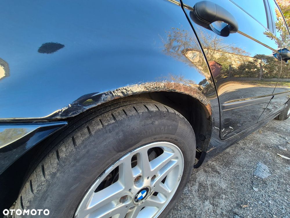 BMW Seria 3 318d - 15