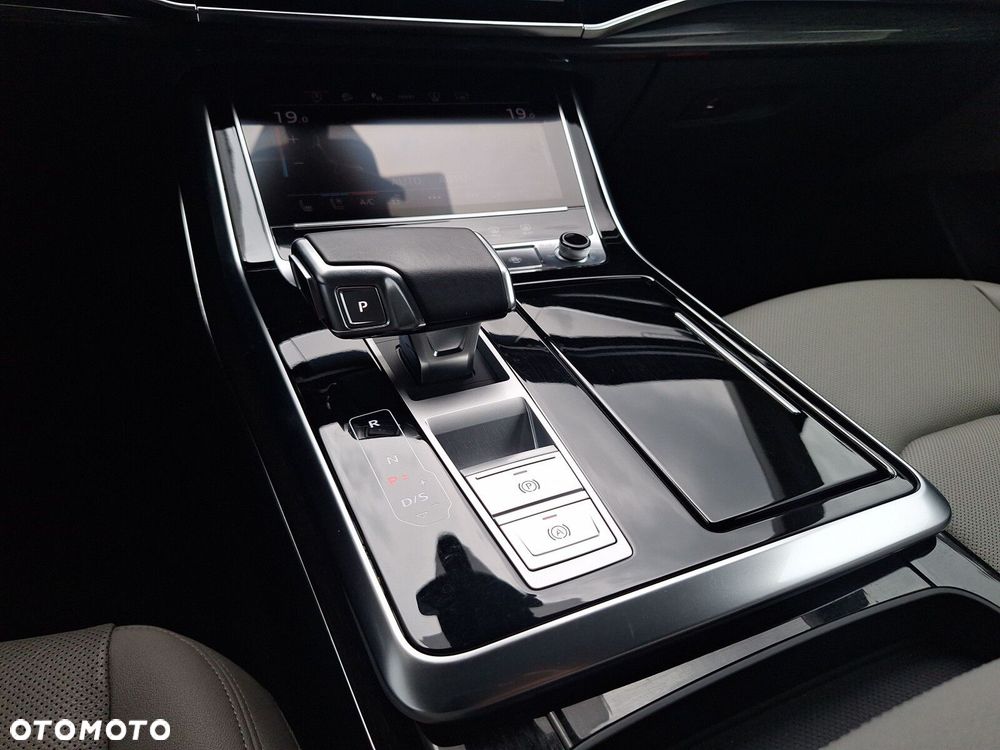 Audi Q8 50 TDI mHEV Quattro Tiptronic - 17