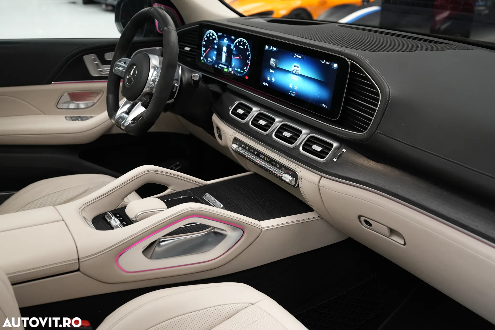 Mercedes-Benz GLE AMG 53 MHEV 4MATIC+ - 39