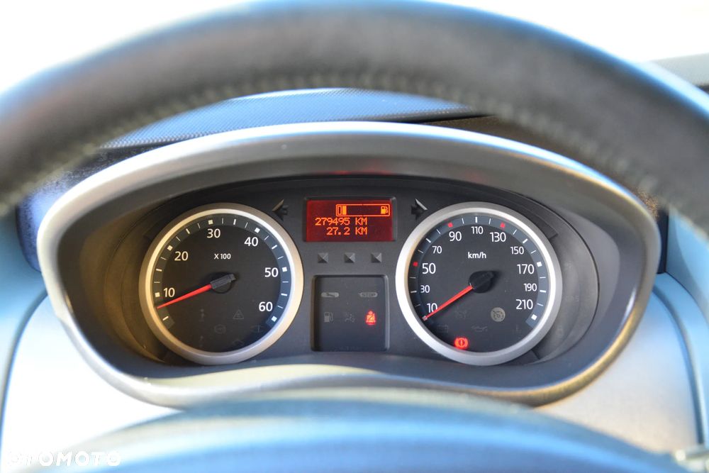 Renault Trafic FAP Grand Passenger Black Edition - 33