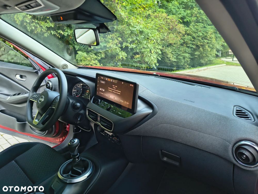 Nissan Juke 1.0 DIG-T Acenta - 19