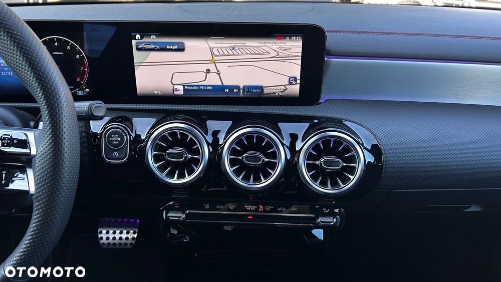 Mercedes-Benz CLA 200 mHEV AMG Line 7G-DCT - 16