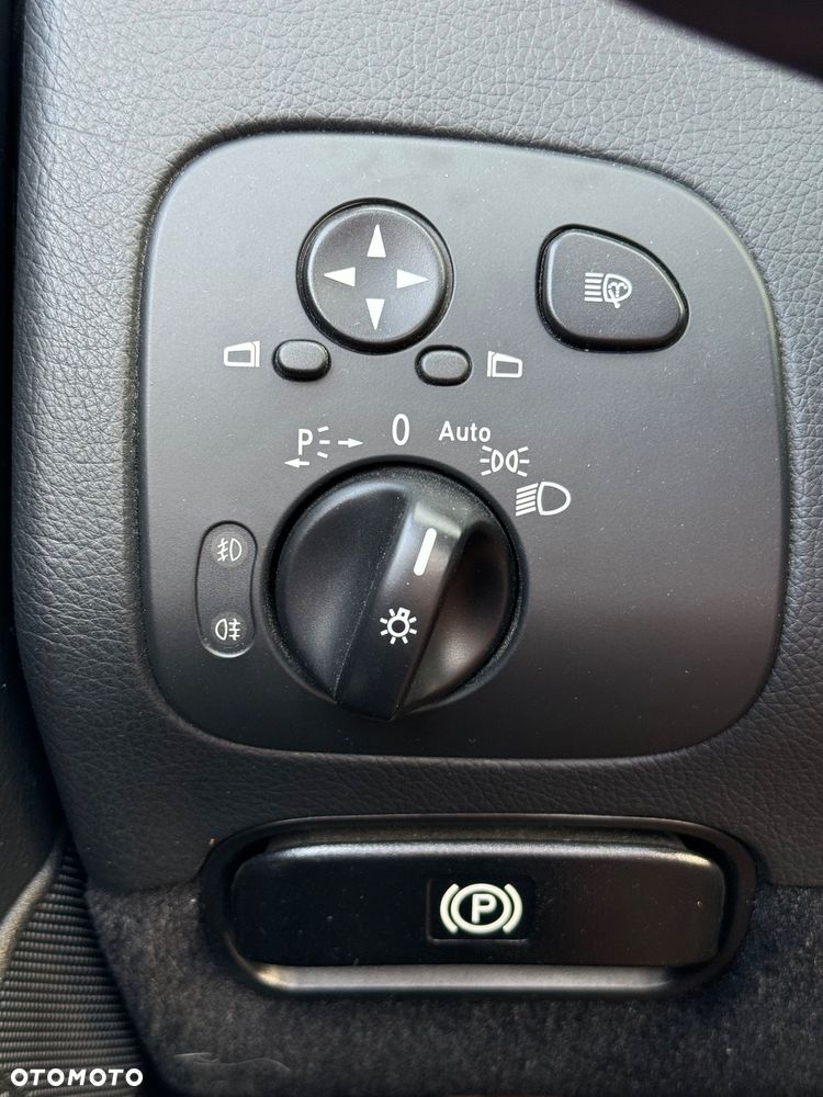 Mercedes-Benz CLK - 8